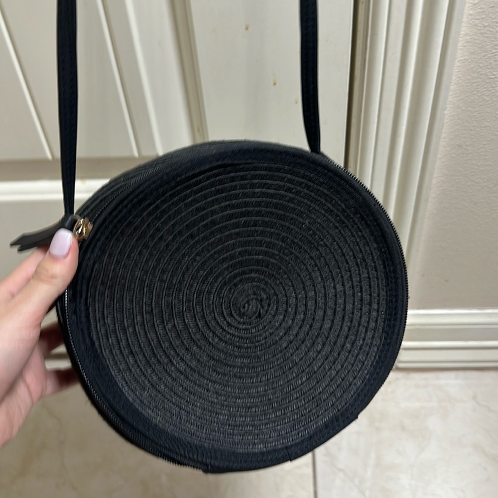cute black oval bad
